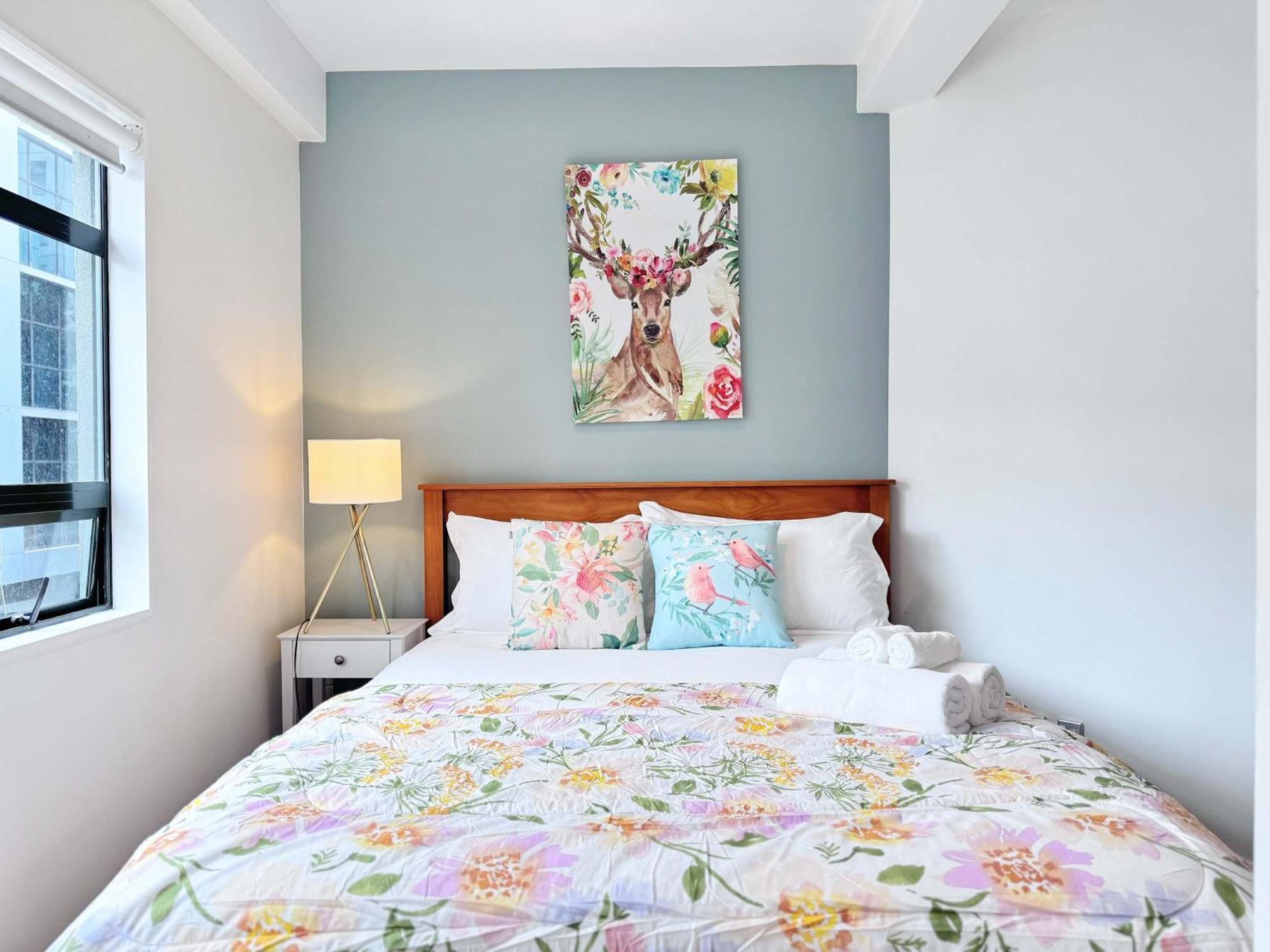 Heart Of 2br Near Queen St & Skytower Apartment *