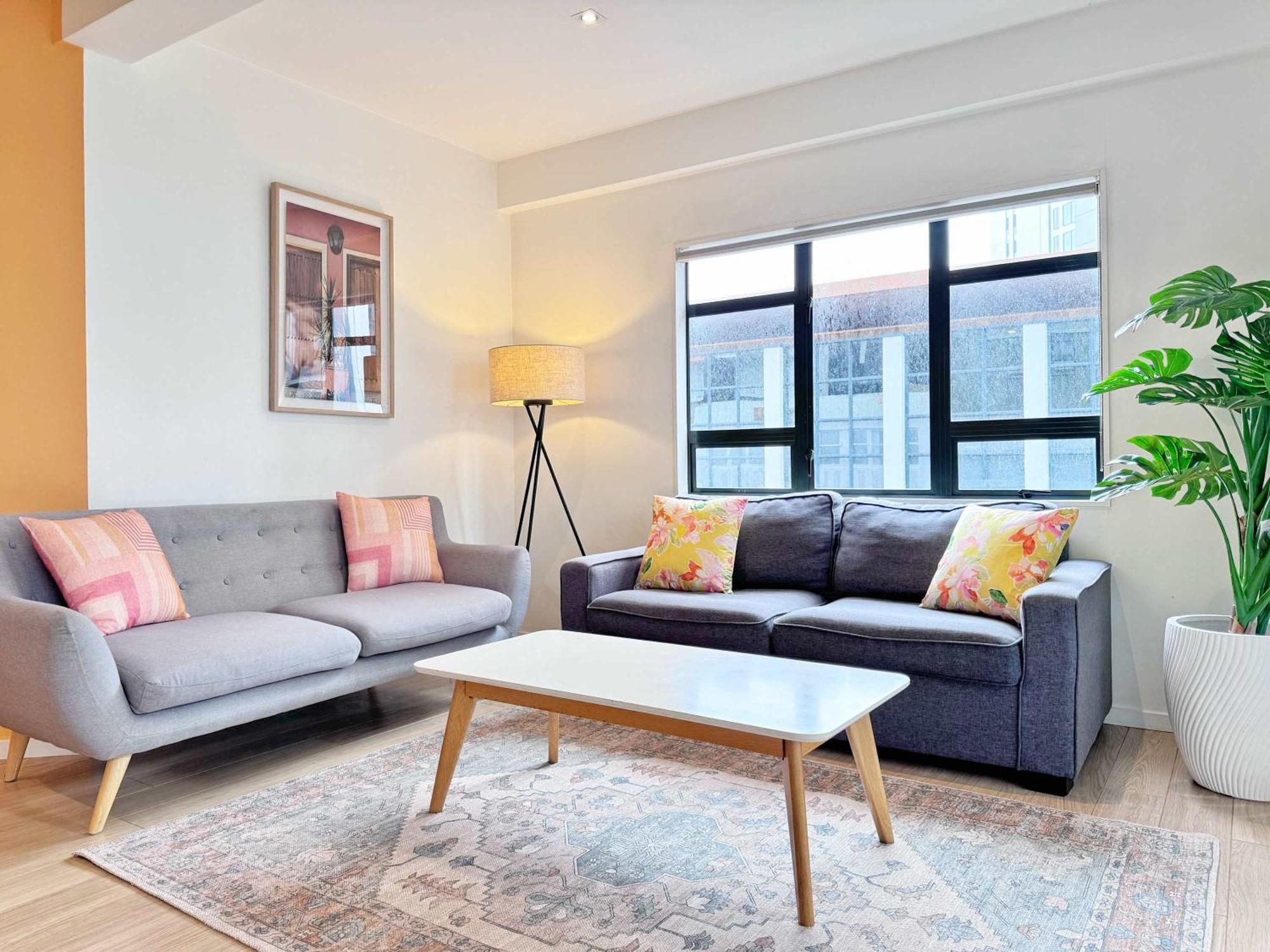Heart Of 2br Near Queen St & Skytower